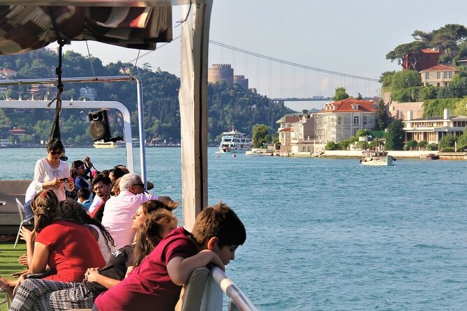 1-Day Private Guided Tour of Istanbul - Topkapi Palace: Ottoman power behind palace walls