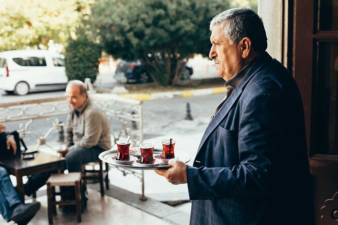 1 Istanbul Tour: Highlights, Street Food & Hidden Pearls - A route designed to cut through Istanbul’s biggest lines