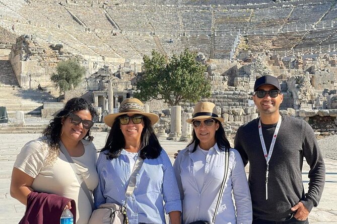 2 Days Ephesus & Pamukkale Tours From Istanbul - Selçuk and the House of the Virgin Mary: a calm start before the ruins