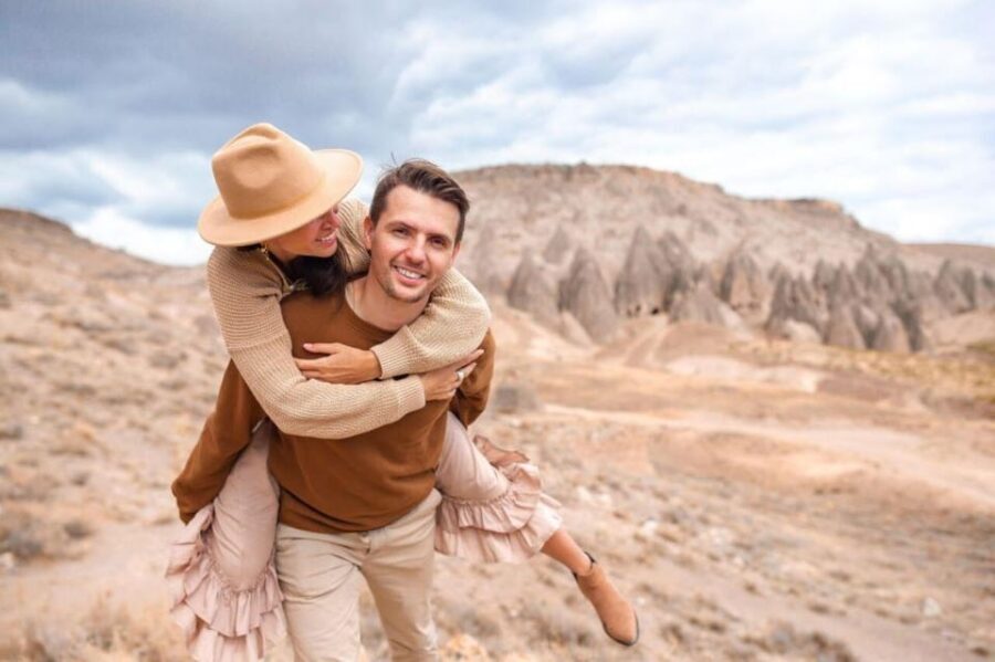 2 Days in Cappadocia: Guided Red and South Tour - Small-group comfort: pickup timing and how to stay sane