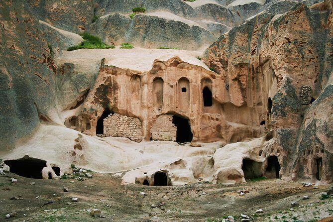 2 Days Private Cappadocia Tour From Istanbul By Plane - Who should book this private Cappadocia tour