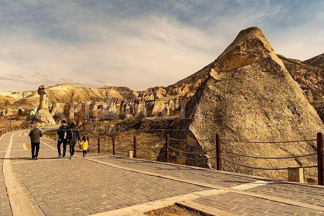 2 Days South (Green tour) and North (Red tour) Cappadocia + Lunch - Lunch breaks that make the long days work