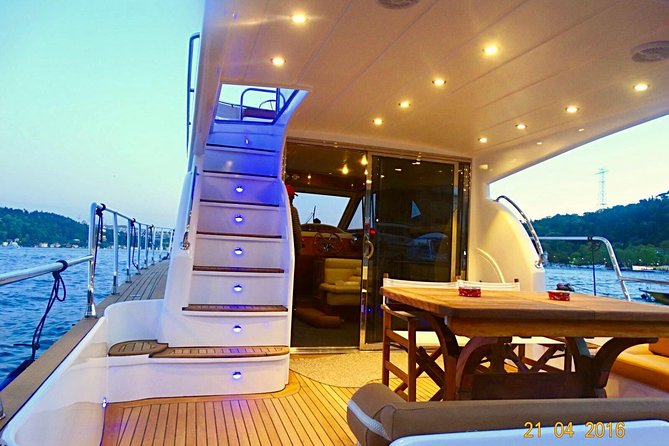 2 - Hours Bosphorus Yacht Cruise - Maiden’s Tower: the Istanbul Landmark That Works From Every Angle