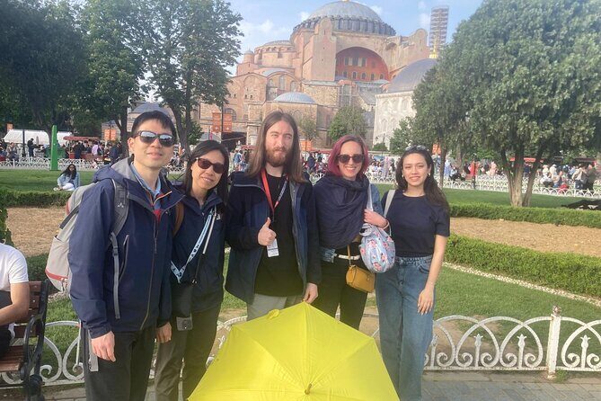 2 Hours Walking Tour Through Istanbul's Old City - Gulhane Park near Topkapi Palace: the 7-minute breath