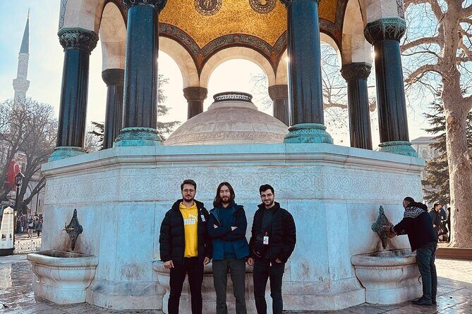 2 Hours Walking Tour Through Istanbul's Old City - Price and value: what $15.20 buys you on this route