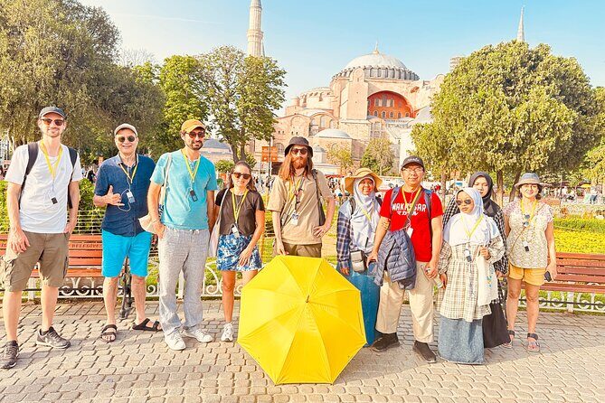 2 Hours Walking Tour Through Istanbul's Old City - Hagia Sophia area: spotting the dome and mosaics fast