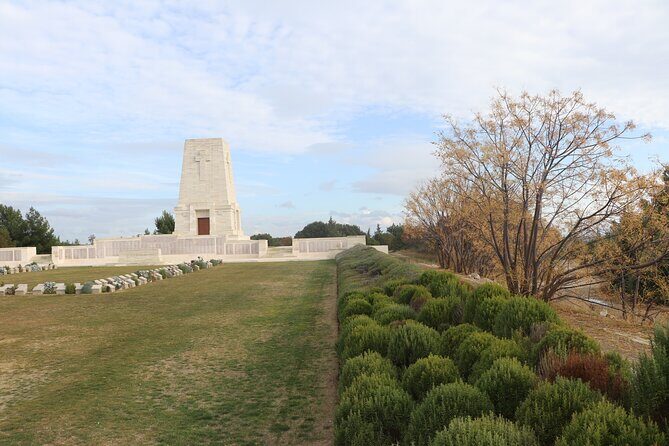 3 Day Gallipoli in Depth Tour from Istanbul with Troy - Tips for visiting WWI memorial sites respectfully (and surviving the walking)