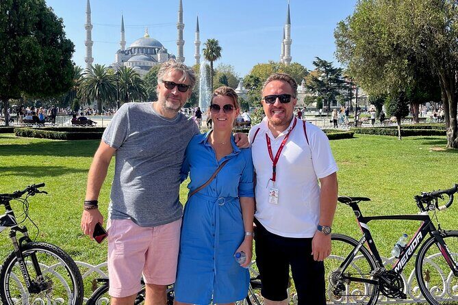3-Hour Private Bike Tour in Istanbul - Meeting at Balat and getting your ride plan