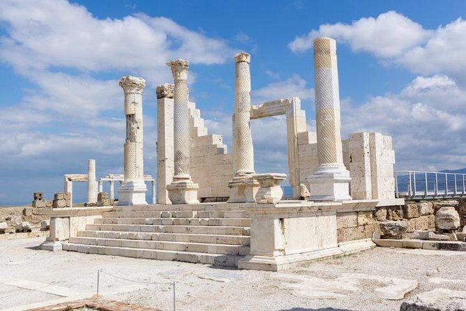 4 days Turkey highlight: Pamukkale Ephesus and Cappadocia - Day 3: Cappadocia viewpoints, valley walks, Çavuşin, and Derinkuyu Underground City