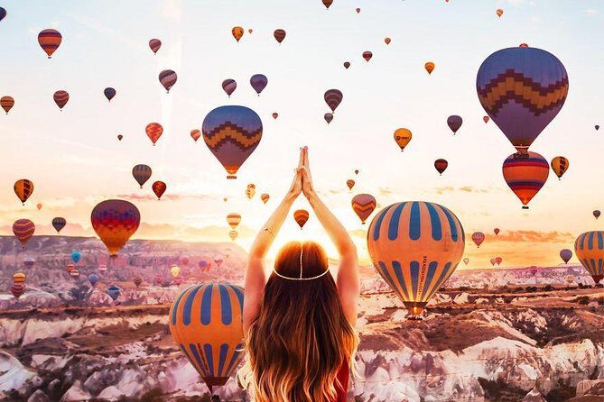 5 Days Cappadocia Ephesus Pamukkale Tour from Istanbul by Plane - Day 3 flying to İzmir and settling into Kuşadası