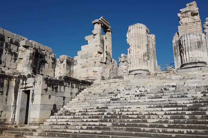 5 days Private Tour of Western Turkey (Troy-Pergamon-Ephesus-Didyma-Pamukkale) - Day 5: Aphrodisias and Pamukkale, plus the 7:50 pm flight home