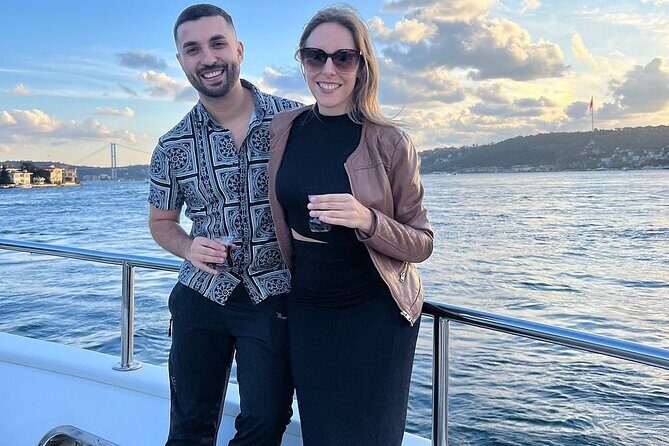 Afternoon Bosphorus Cruise Luxury Yacht with Professional Guide - Bosphorus Views in About Two Hours, Without the Hassle