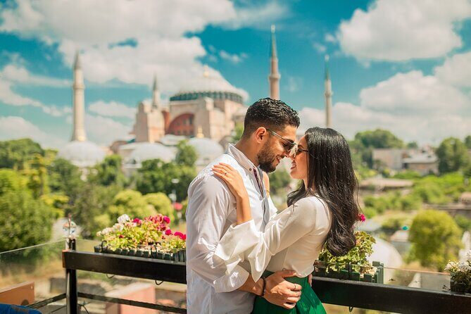 All Inclusive Full Day Luxury Istanbul Photo Shoot Tour - Karaköy umbrella street + old-cafe drink stop