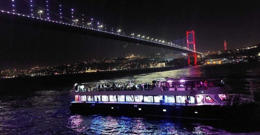 All Inclusive; Istanbul Bosphorus Dinner Cruise w/live shows - Should you book this Istanbul Bosphorus dinner cruise?