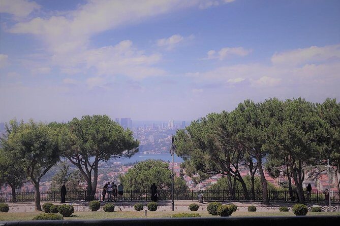Asia-Europe with Bosphorus Full Day Inc.Museum fees and Lunch - Golden Horn and Misir Carsisi: Market Energy Without the Pressure