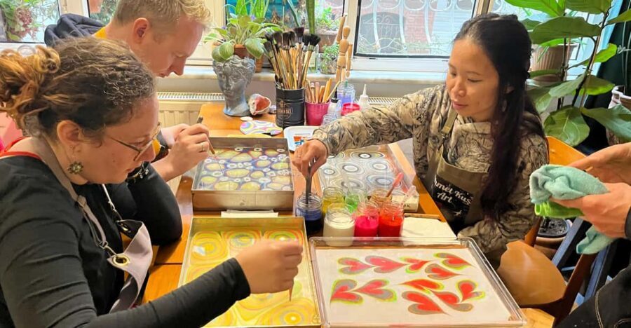Authentic Turkish Art Marbling - Ebru - with Locals at Home - Ebru Marbling: Ottoman Water Art You Can Actually Make