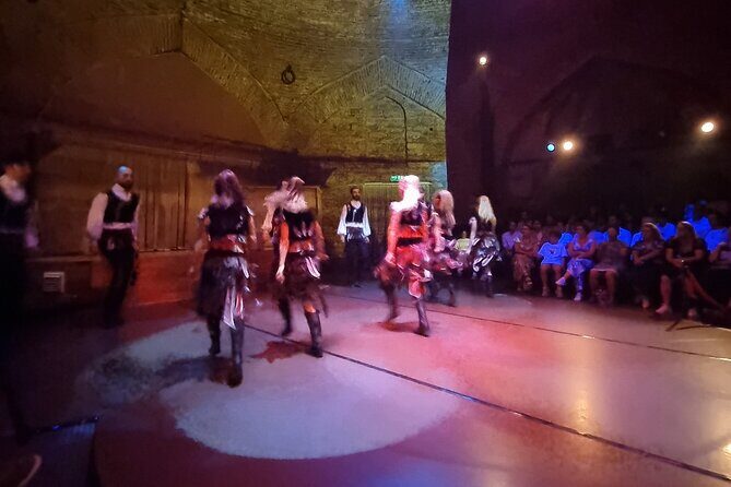 Belly and Harem Dance Show in Istanbul Admission Pass - How the Evening Unfolds: Traditional Segments, Modern Choreography, and Fire Moments