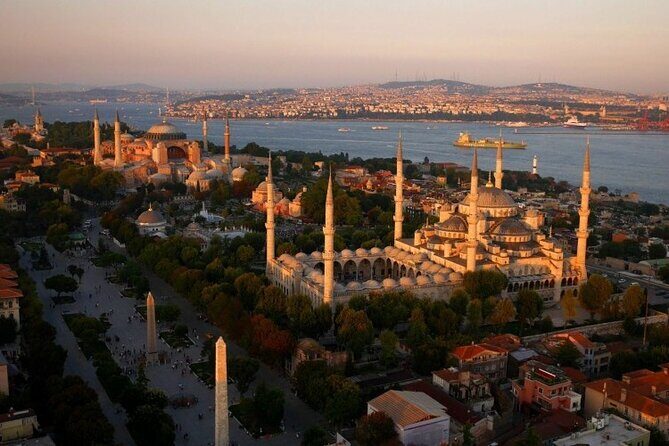 Best Istanbul tour with private guide by skipping ticket line - Grand Bazaar shopping: how to spend 2 hours and still feel sane