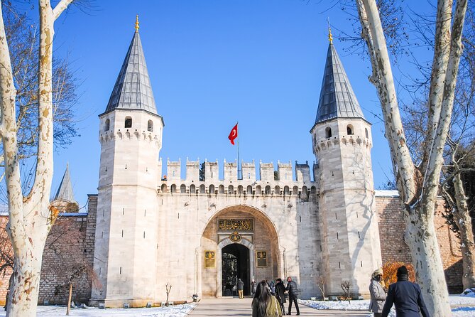 Best of Istanbul Tour - Rumeli Fortress to Rustem Pasha Mosque: Where Beauty Meets Power