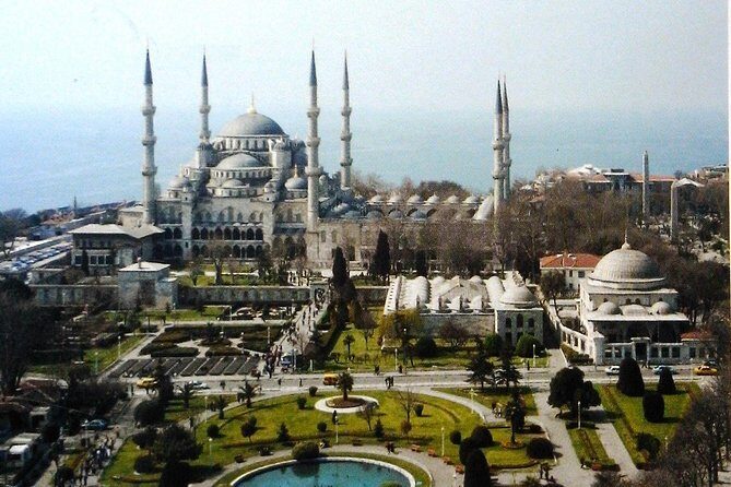 Best Of Old City Tour. - Ayasofya First: the guided “read the building” approach