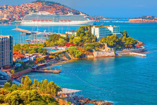 Best of Turkey-10 Days - Day 3 Aegean transition: Spice Bazaar, Bosphorus Cruise, then fly to Izmir