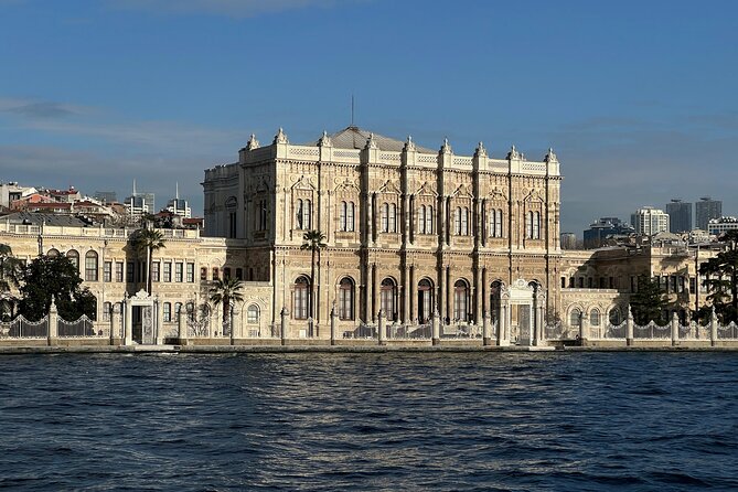 Bosphorus Boat Tour 3 Hour with Asian Side Stop in Istanbul - Ottoman Fortresses in Motion: Rumeli Hisarı and Anadolu Hisarı