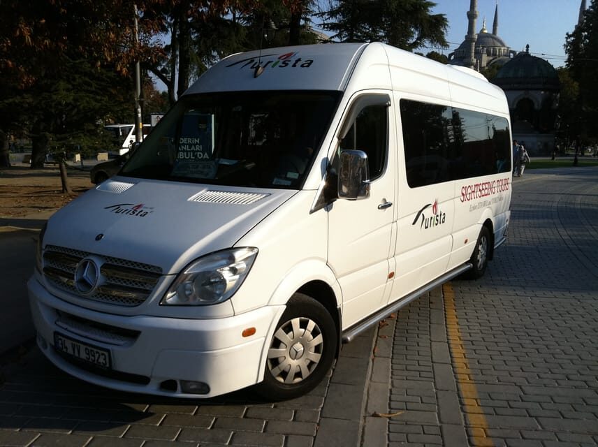 Bosphorus Cruise and Two Continents Tour with Local Guide - Camlica Hill Lunch With Real Istanbul Panoramas