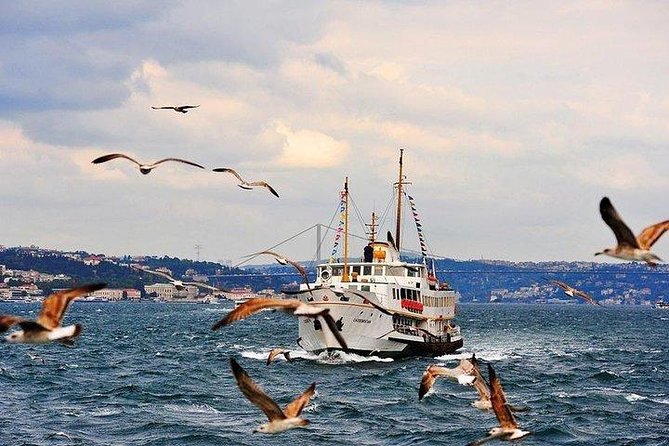 Bosphorus Cruise with Dolmabahce Palace and Istiklal Street Tour - Pickup, timing, and getting around without stress