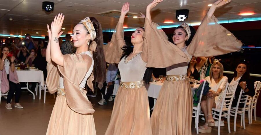 Bosphorus Dinner Cruise & Dance Shows with Private Table - Tips to Make the Most of Your Night on the Water