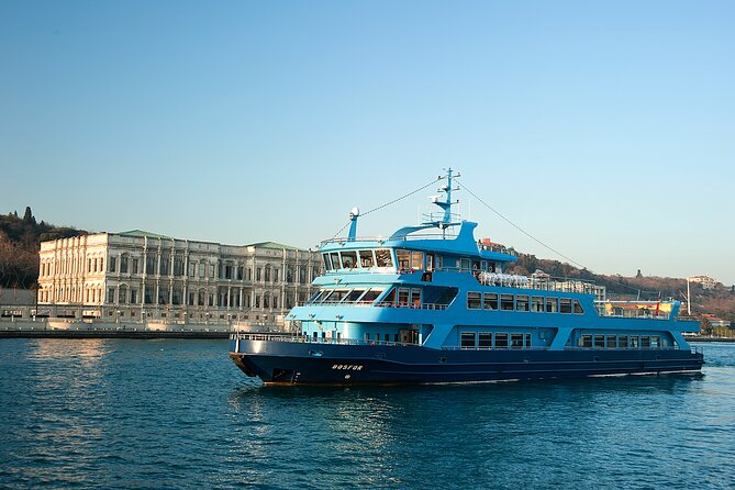 Bosphorus Dinner Cruise & Entertaintment & Private Table & Wi-Fi - Dolmabahçe Palace: Ottoman luxury on your photo route