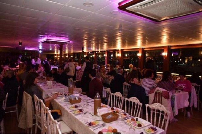 Bosphorus Dinner Cruise & Night Show from Istanbul - The night show: belly dancing, Anatolian folk music, and DJ energy