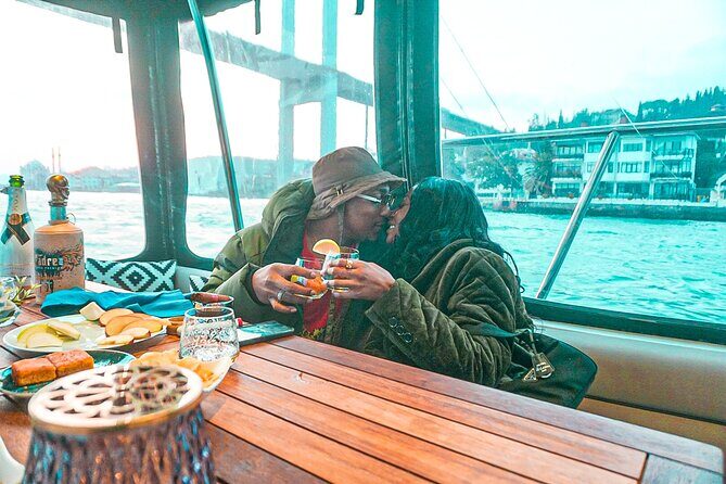 Bosphorus Dinner / Lunch Cruise - Private and Customizable - Getting there: docks, timing, and easy boarding