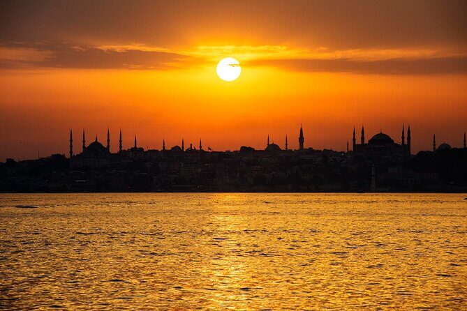 Bosphorus Private Sunset Cruise on a Yacht with Wine - Price and Value: What $650 Gets You for Up to 6