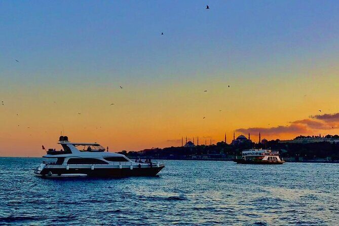 Bosphorus Sunset: An Enchanting Yacht Cruise in Istanbul - Dolmabahçe to Ortaköy: European Istanbul in a smooth ribbon