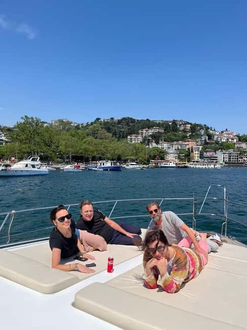 Bosphorus Sunset Yacht Cruise with Guide & Snacks - Why a Sunset Cruise Works Better Than Rushing Sightseeing
