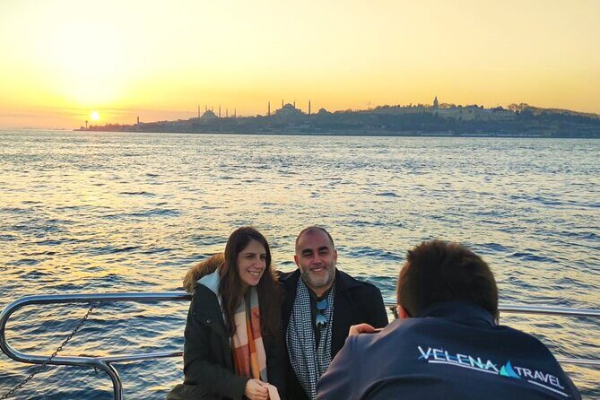 Bosphorus Sunset Yacht Experience: Istanbul’s Best - Bosphorus Facts You’ll Remember (Because the Guide Puts Them on Fast Tracks)