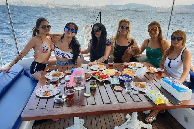 Breakfast Cruise In Bosphorus With Private Yacht - Meeting Point at Cibali: Keep It Simple