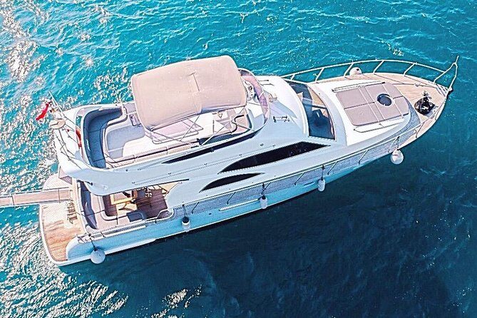 Breakfast Cruise In Bosphorus With Private Yacht - Your Time on the Water: Mosques, Palaces, and the Bosphorus Route