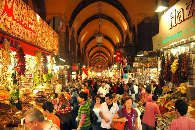 Bus and Boat Two Continents Tour in Istanbul - Guide commentary quality: history, anecdotes, and the one tricky part