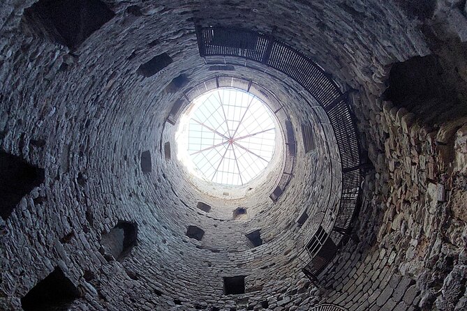 Byzantion Walk Path and City Walls of Istanbul - Guide quality and pacing in a private group up to 15