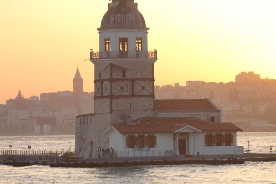 Camlica Mosque, Camlica Tower, Maiden Tower, Asian Side Tour - Çamlıca Mosque: big scale, simple rules, good morning timing