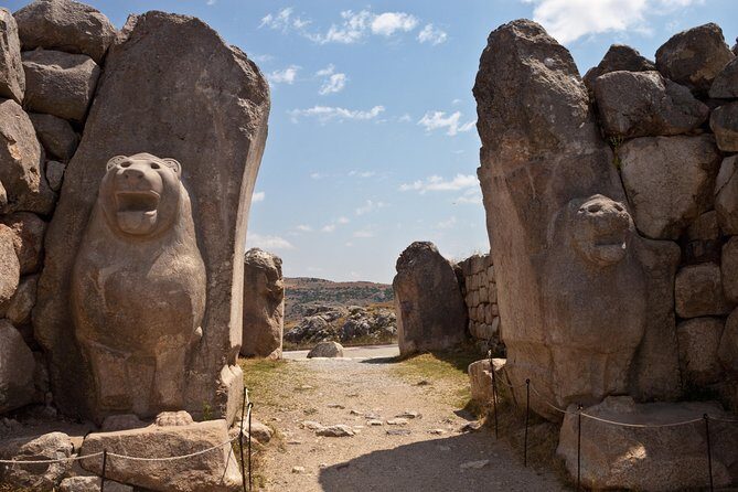 Cappadocia and Central Anatolia Tour with Professional Tour Guide - Day 2 to Hattuşaş: Hittite empire sites and Yazılıkaya reliefs