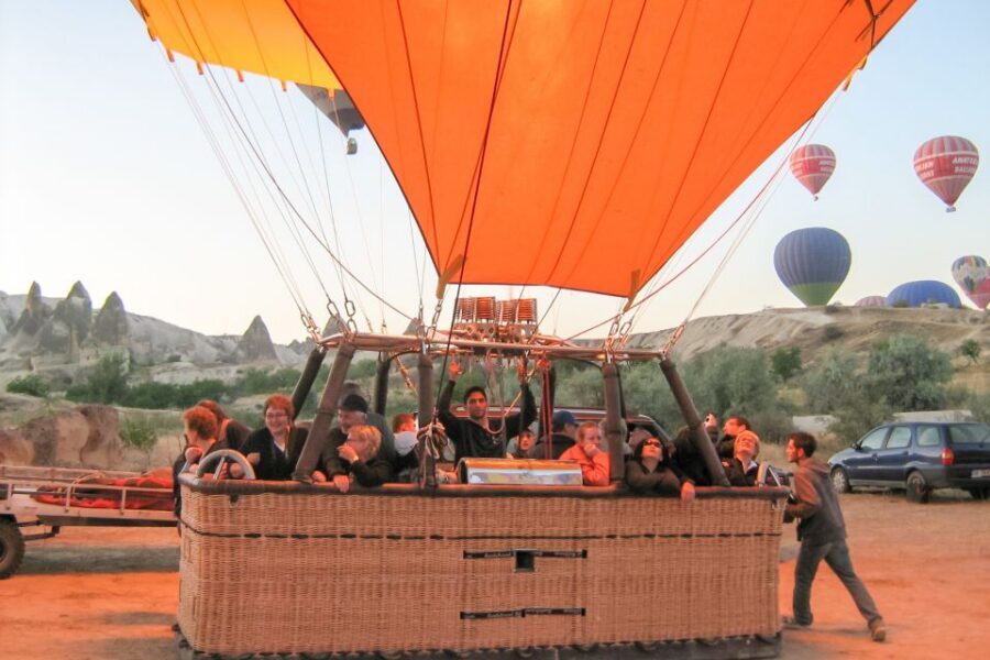 Cappadocia: Discover Sunrise on a Hot Air Balloon - Why sunrise ballooning over Cappadocia works so well