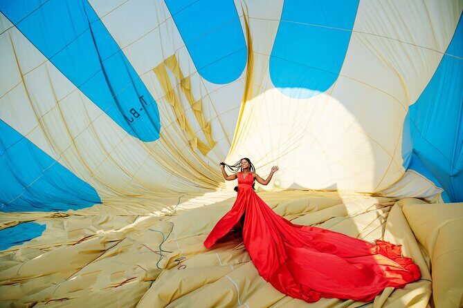 Cappadocia Dreamscapes: Tailored Shoots by Zerders Photography - Love Valley first in Çavuşin: how the session gets momentum