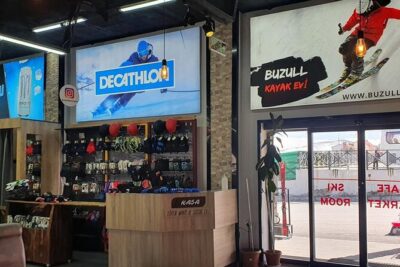 Cappadocia: Erciyes Ski Tour w/PickUp,Lunch - Beginner-friendly skiing at Erciyes: 500 meters and a flat escalator
