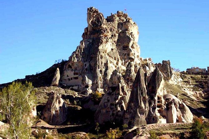 Cappadocia: Full-Day Small Group Tour with Lunch & Tickets - Avanos ceramics at Carşı Seramik: art demo and a little hands-on luck