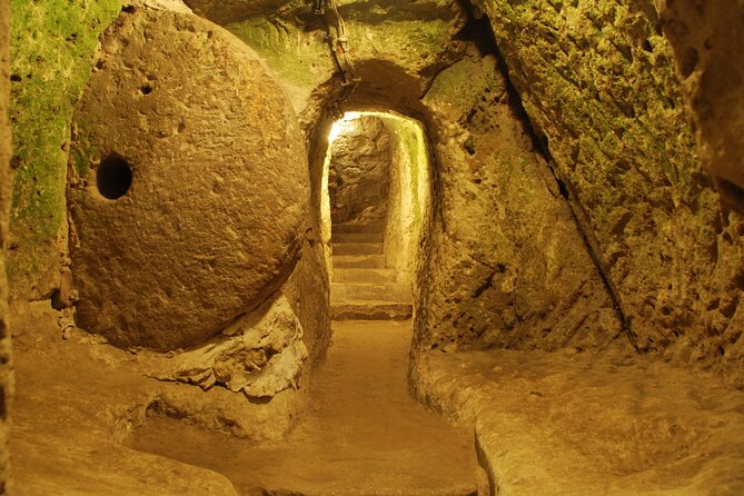 Cappadocia Guided Green Tour with Lunch & Entrance Fees - Pigeon Valley: carved homes and easy perspective shots