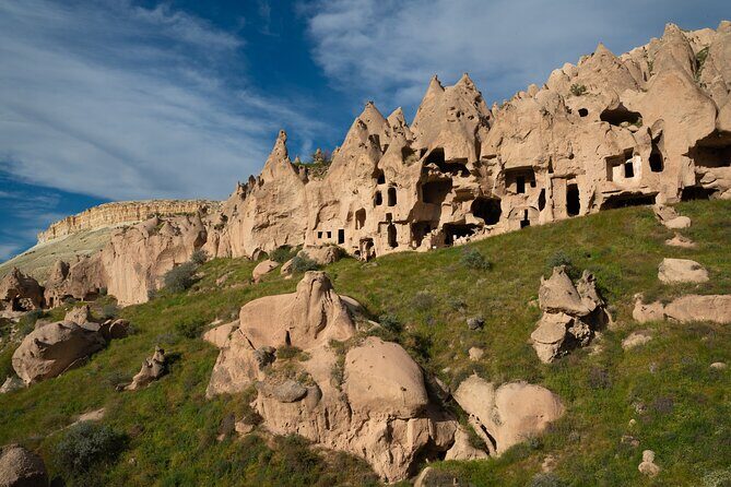 Cappadocia Guided Red Tour with Lunch & Entrance Fees - Paşabağ (Monks Valley): mushroom-shaped rocks you can’t miss