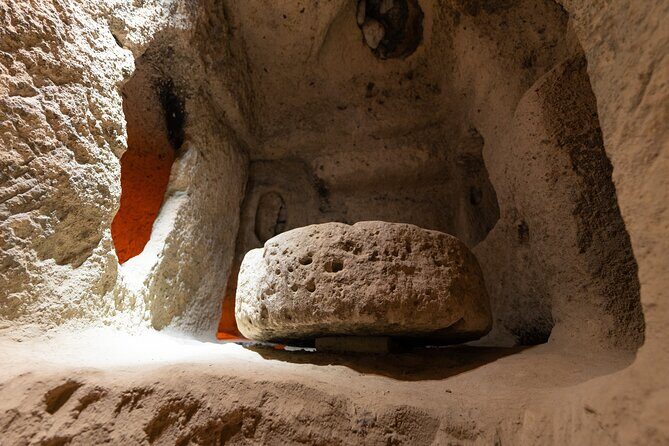 Cappadocia Guided Red Tour with Lunch & Entrance Fees - Uçhisar Castle for instant “wow” views