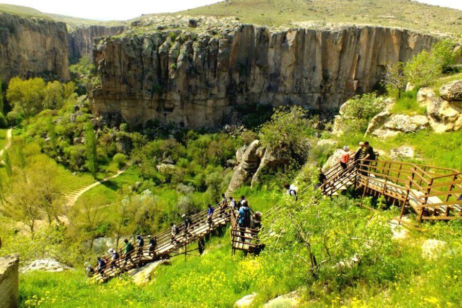 Cappadocia: Hiking & Undergroud City Tour - Lunch in a local setting: fuel without overcomplicating the day